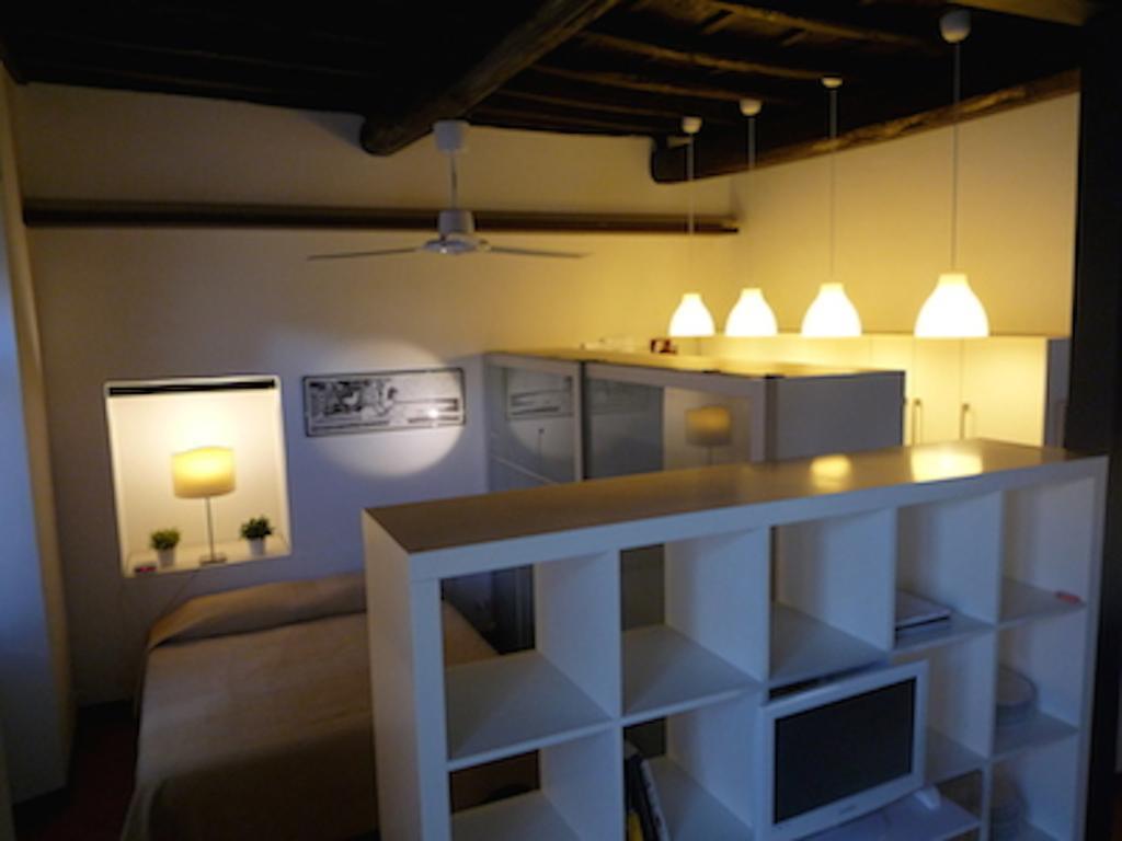 Ferienwohnung Cosy Trastevere Rom Zimmer foto